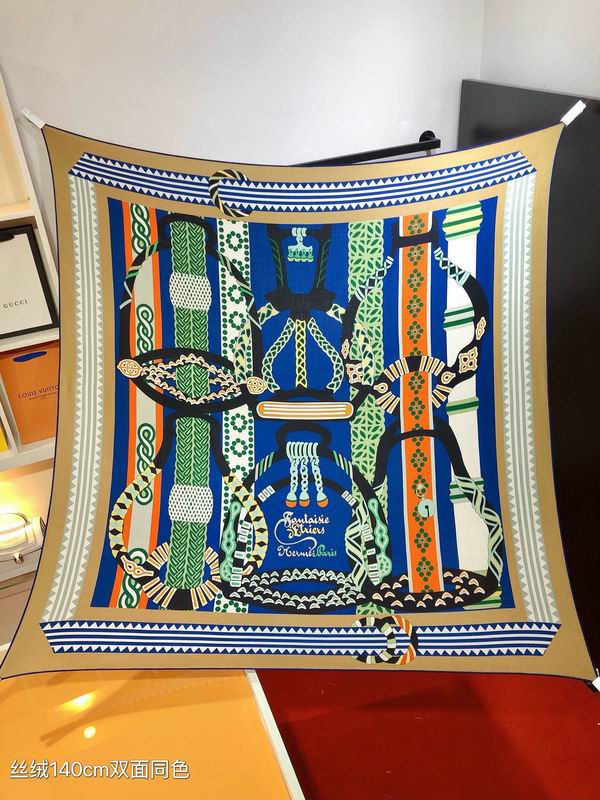 Hermes Scarf  140X140cm 70%羊绒30%真丝 E090137